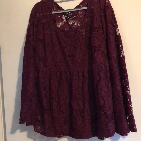 Torrid size 1 Burgundy Lace Long Bell Sleved Babydoll Top - Picture 5 of 5